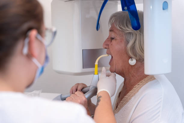 Best Emergency Gum Treatment in Stoughton, WI